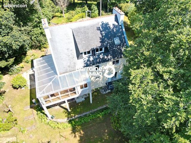 Maison 8 pièces 223 m²