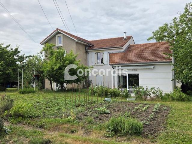 Maison 8 pièces 223 m²