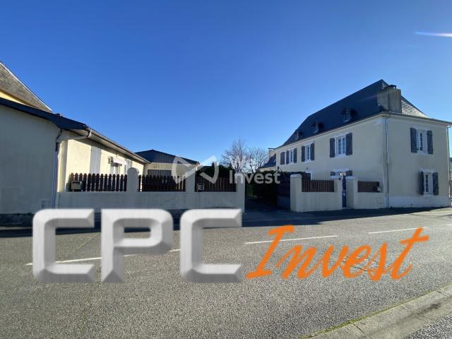 Maison 8 pièces 223 m²