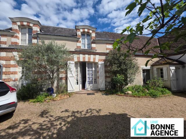 Maison 8 pièces 223 m²