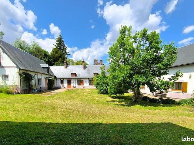Maison 8 pièces 223 m²
