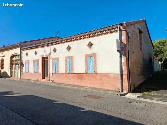 Maison 8 pièces 223 m²