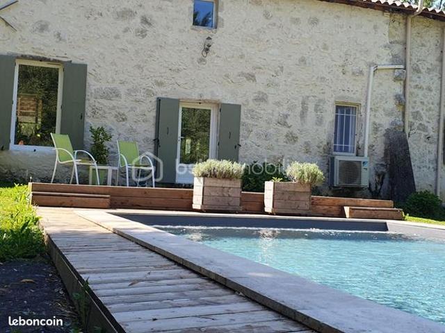 Maison 8 pièces 223 m²