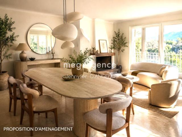 Maison 8 pièces 234 m²