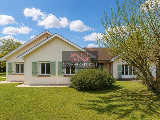 Maison 8 pièces 234 m²