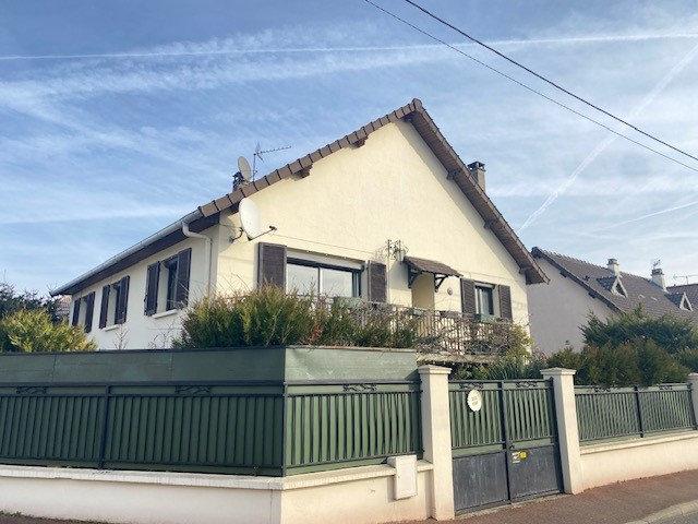 Maison 8 pièces 234 m²