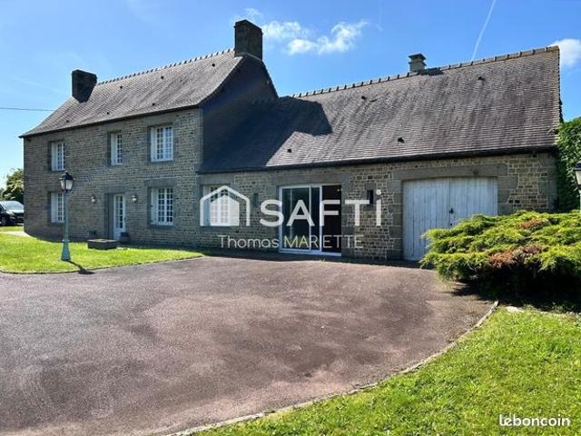Maison 8 pièces 235 m²