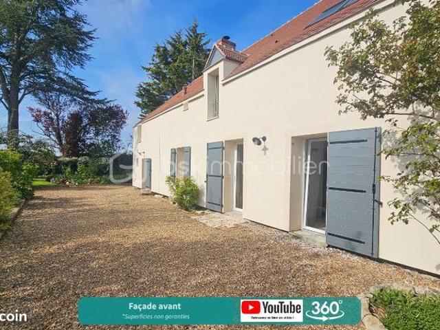Maison 8 pièces 236 m²