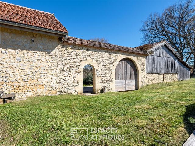 Maison 8 pièces 236 m²
