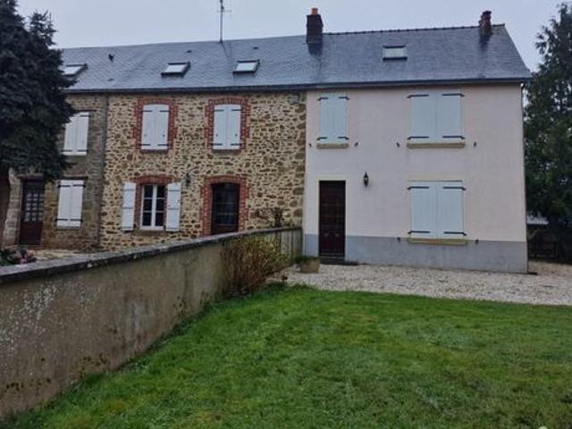Maison 8 pièces 236 m²