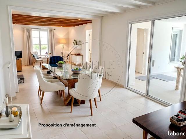 Maison 8 pièces 237 m²