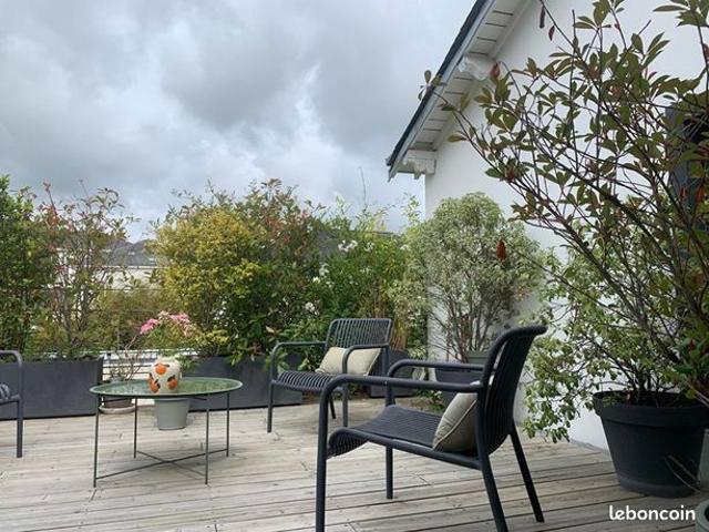 Maison 8 pièces 237 m²