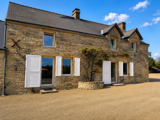 Maison 8 pièces 237 m²