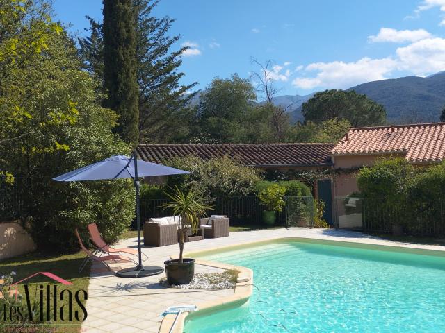 Maison 8 pièces 237 m²
