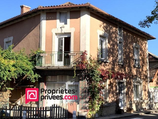 Maison 8 pièces 237 m²