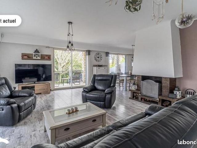Maison 8 pièces 237 m²