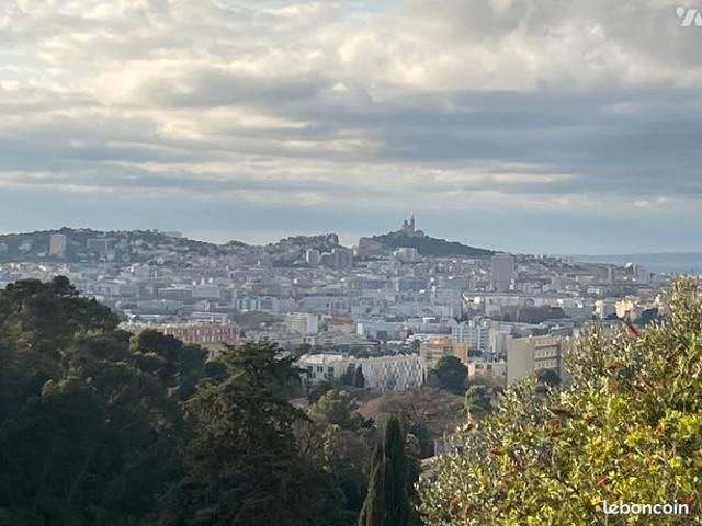 Maison 8 pièces 239 m²