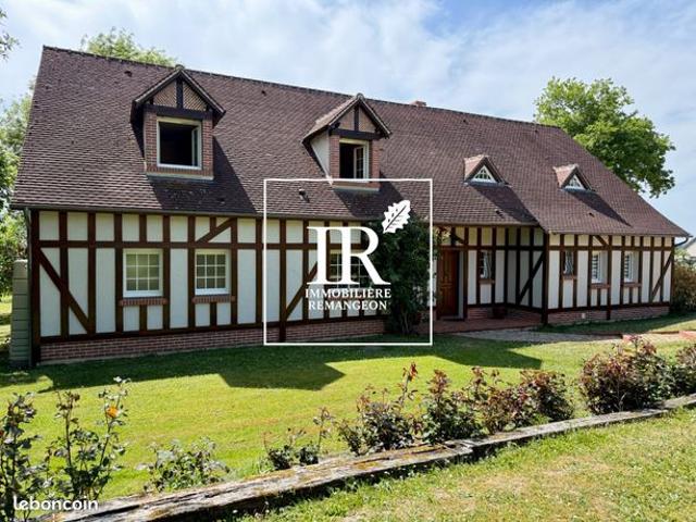 Maison 8 pièces 230 m²