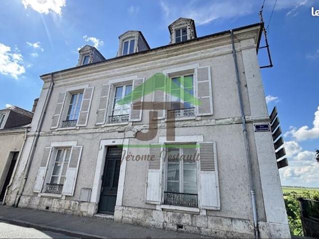 Maison 8 pièces 230 m²