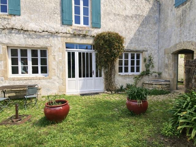 Maison 8 pièces 230 m²