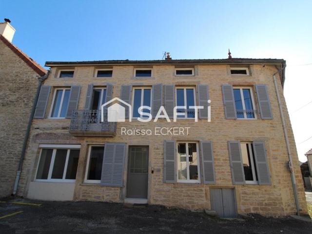 Maison 8 pièces 230 m²