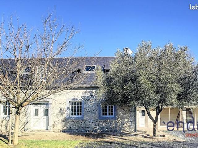 Maison 8 pièces 230 m²