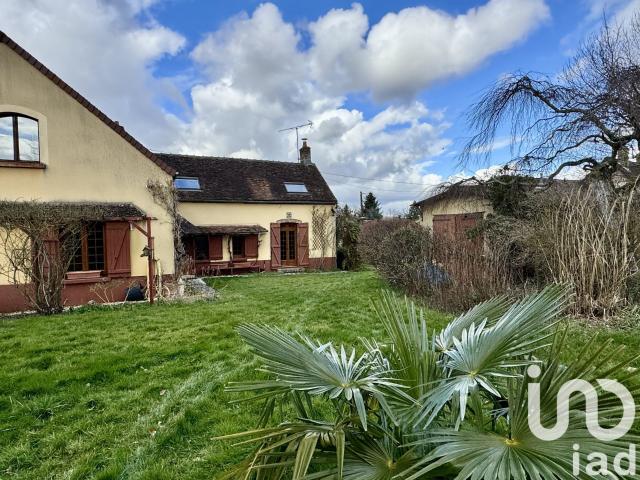 Maison 8 pièces 230 m²
