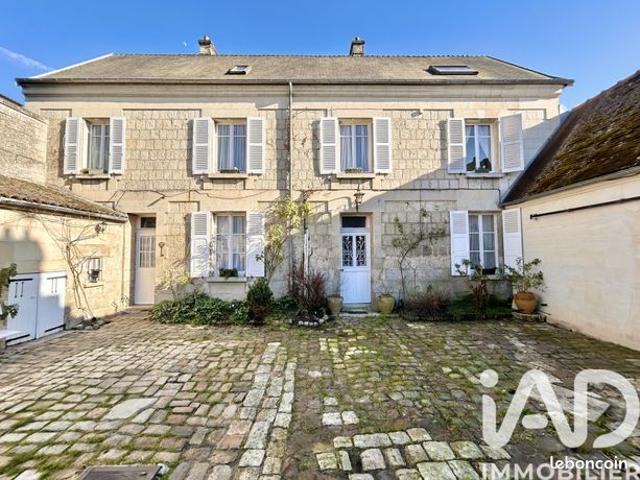 Propriété 8 pièces 230 m²