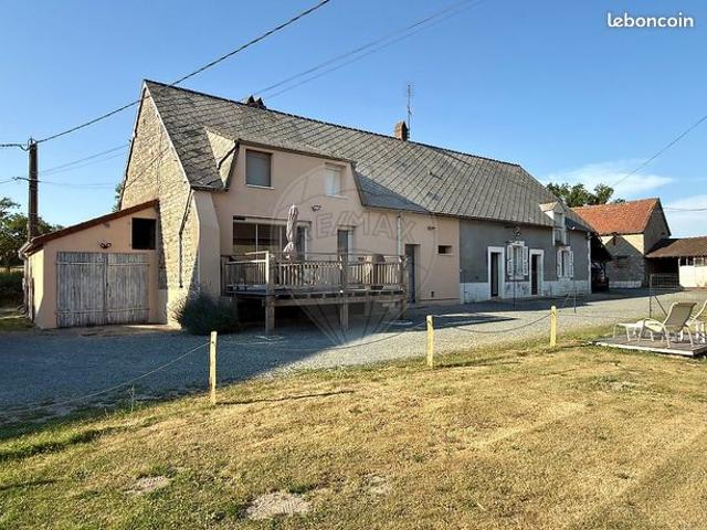 Maison 8 pièces 230 m²