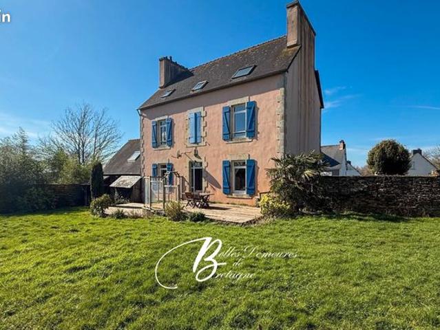 Maison 8 pièces 230 m²