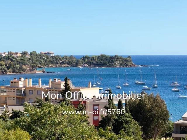 Maison 8 pièces 230 m²