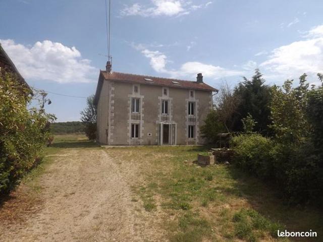Maison 8 pièces 230 m²