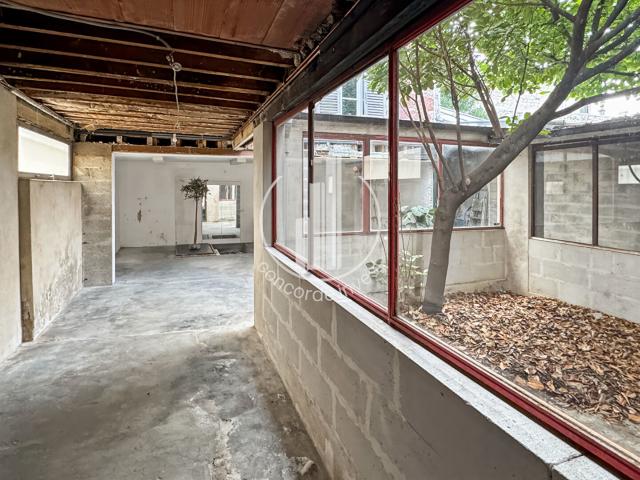 Maison 8 pièces 231 m²