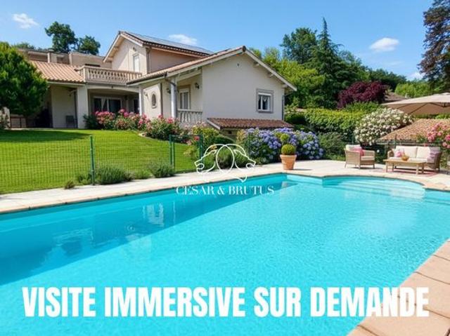 Maison 8 pièces 231 m²