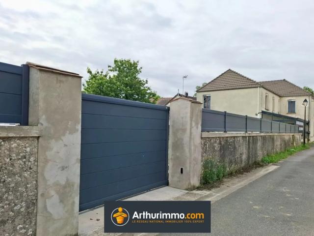 Maison 8 pièces 232 m²