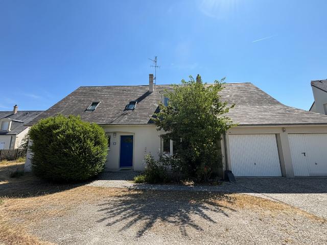 Maison 8 pièces 232 m²
