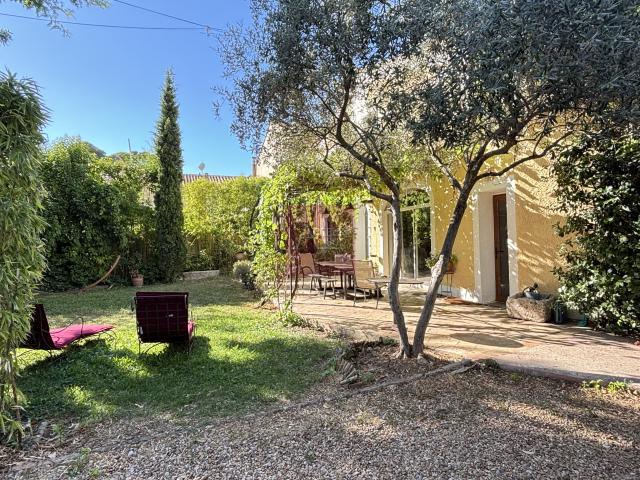 Maison 8 pièces 232 m²