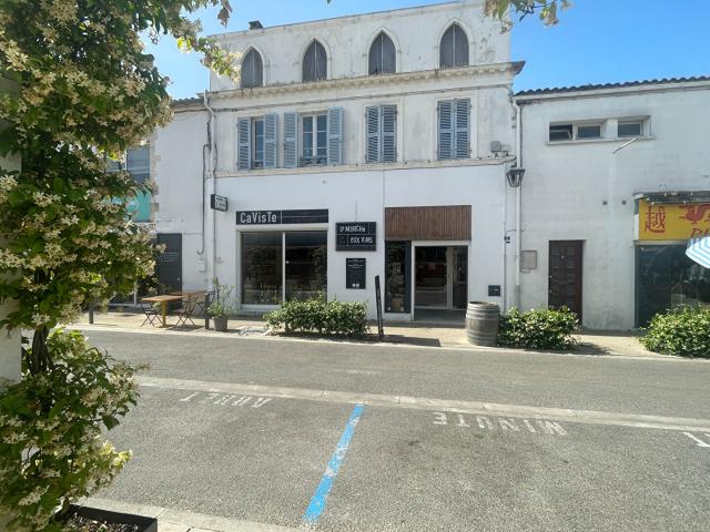 Maison 8 pièces 233 m²