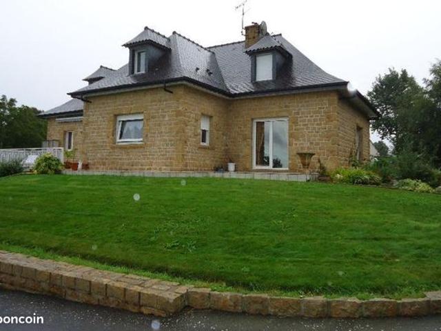 Maison 8 pièces 244 m²