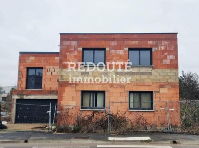 Maison 8 pièces 244 m²