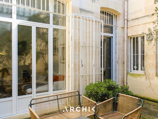 Maison 8 pièces 244 m²