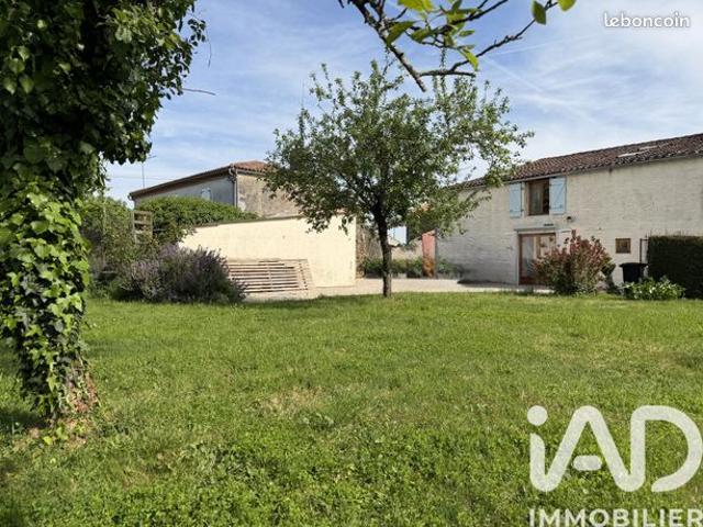 Maison 8 pièces 245 m²