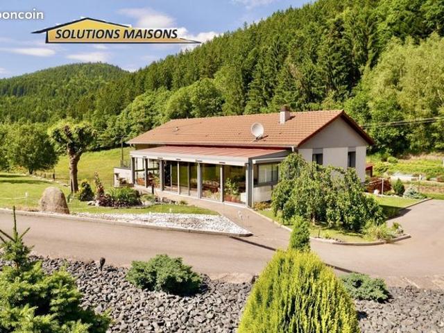 Maison 8 pièces 245 m²