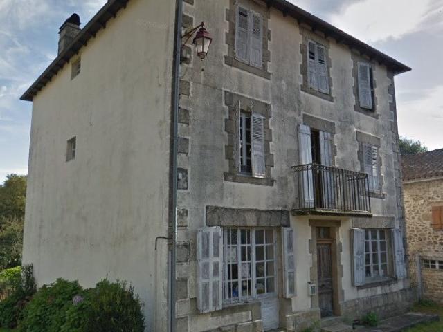 Maison 8 pièces 245 m²