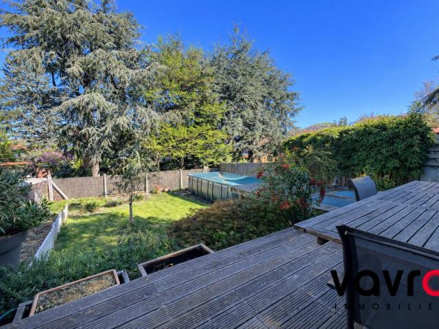 Maison 8 pièces 246 m²