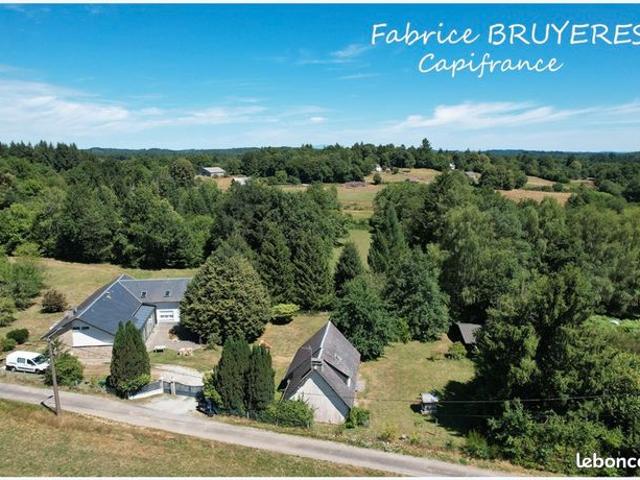 Maison 8 pièces 247 m²
