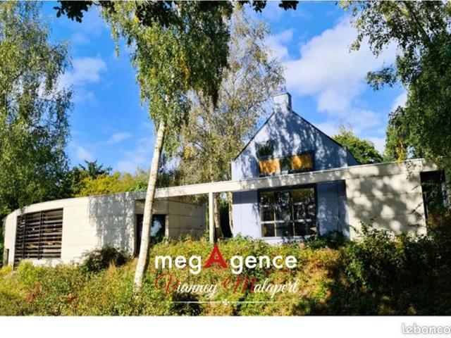 Propriété 8 pièces 247 m²