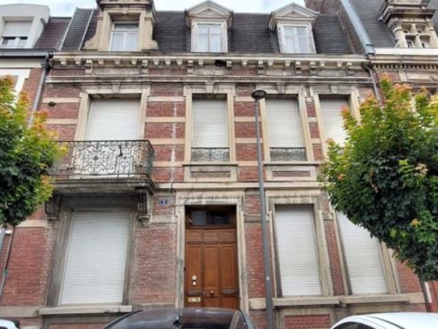 Maison 8 pièces 249 m²