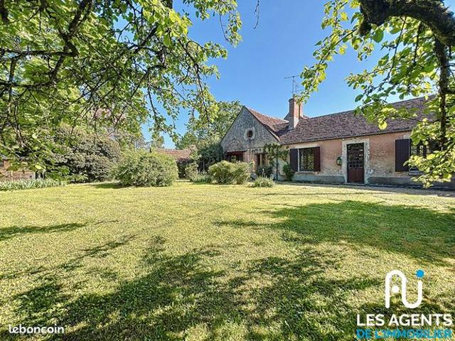 Maison 8 pièces 249 m²