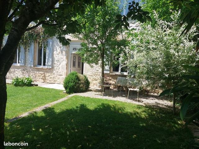 Maison 8 pièces 240 m²